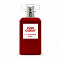 Lush Cherry — flacon sur fond blanc